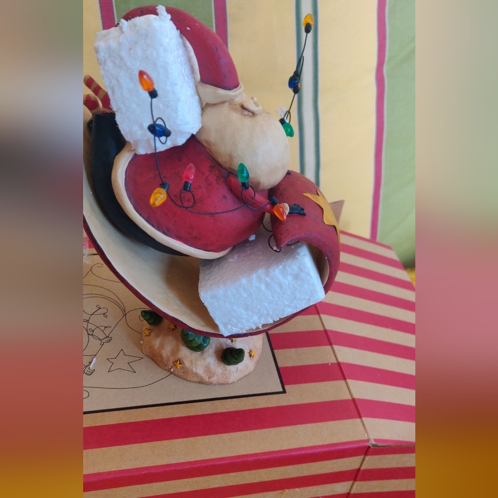 August Moon "Santa's On His Way" Figurine by Lang - Red and Cream - Picture 3 of 16